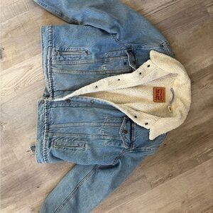 Levi's Cream Sherpa Lined Jacket